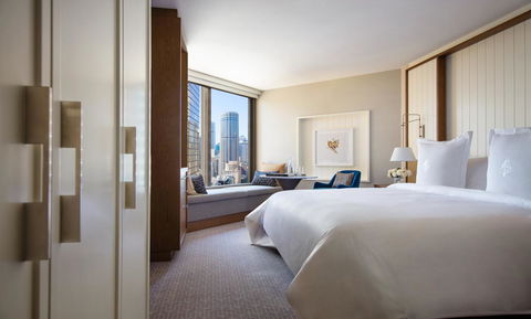 Four Seasons Hotel Sydney - Accommodation Guide 9