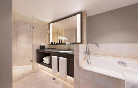Four Seasons Hotel Sydney - Accommodation Guide 8