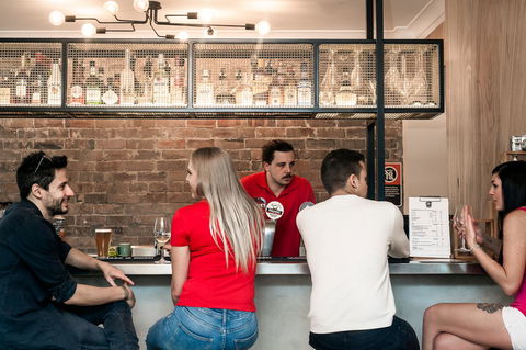 Mad Monkey Hostel Coogee Beach - Accommodation Asia 4
