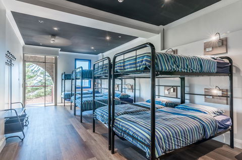 Mad Monkey Hostel Coogee Beach - Accommodation Asia 12