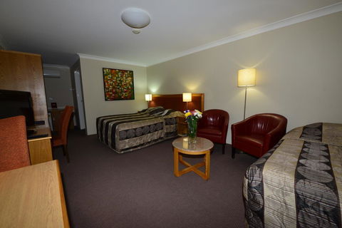 Winning Post Motor Inn - Accommodation Asia 20