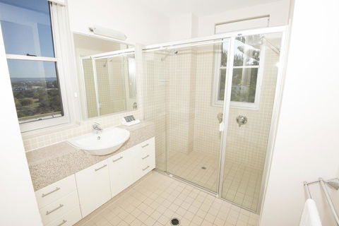 Grandview Apartments - Accommodation Asia 38