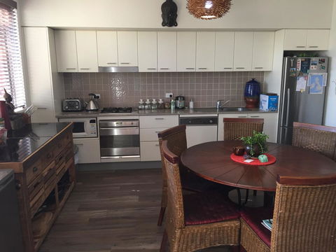 Grandview Apartments - Accommodation Asia 13