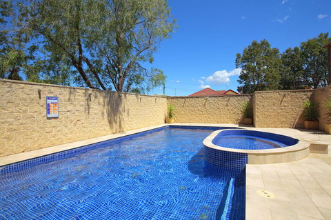 Sandy Cove Apartments - Accommodation Guide 15