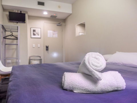 Big Backpackers Hostel - Accommodation Guide 2