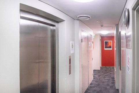 Big Backpackers Hostel - Accommodation Guide 8
