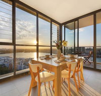 Stunning Sunset Water View 2BEDs on High Rises - Accommodation Asia