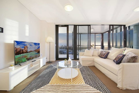 Stunning Sunset Water View 2BEDs On High Rises - Accommodation Guide 5