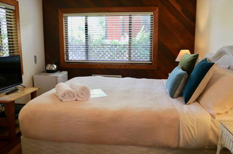 A Beach House At Byron - Accommodation Guide 41