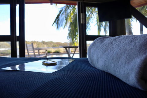 A Beach House At Byron - Accommodation Guide 22