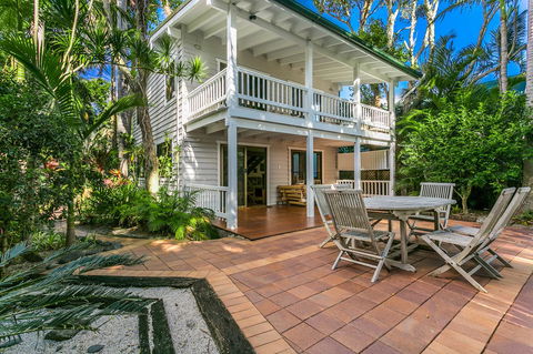 A Beach House At Byron - Accommodation Guide 7
