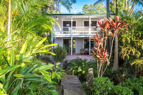 A Beach House At Byron - Accommodation Guide 4