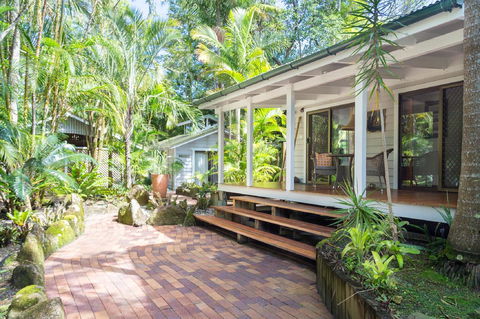 A Beach House At Byron - Accommodation Guide 37