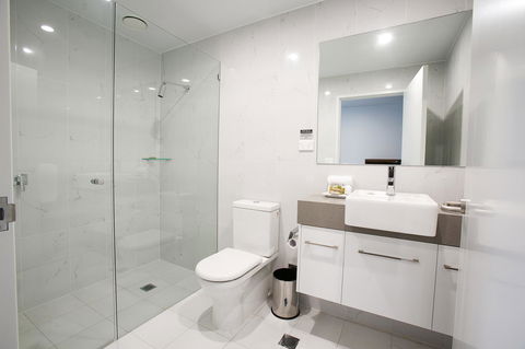 The Lucky Hotel - Accommodation Guide 22