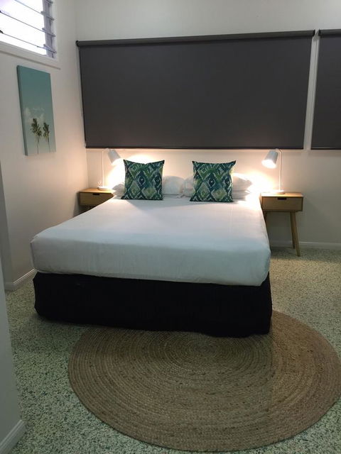 Hibiscus Motel - Accommodation Guide 16