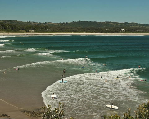 Hibiscus Motel - Accommodation Guide 27