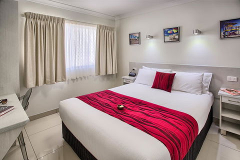Hibiscus Motel - Accommodation Guide 31