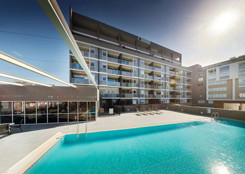 Honeysuckle Executive Apartments - Accommodation Asia 7