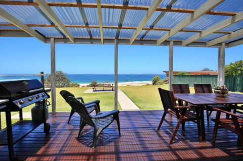 Glory @ Culburra - Absolute Beachfront - Pet & Family Friendly - Accommodation Asia 12