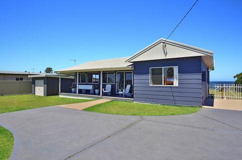 Glory @ Culburra - Absolute Beachfront - Pet & Family Friendly - Accommodation Asia 17