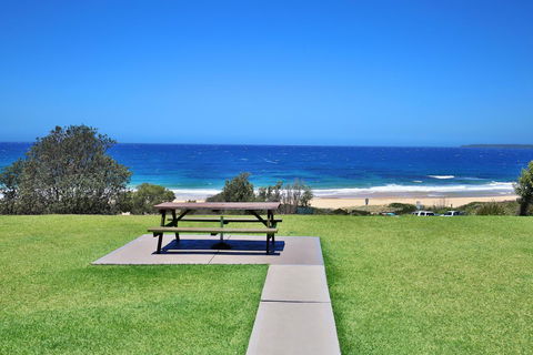 Glory @ Culburra - Absolute Beachfront - Pet & Family Friendly - Accommodation Asia 14