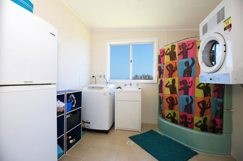 Glory @ Culburra - Absolute Beachfront - Pet & Family Friendly - Accommodation Asia 11