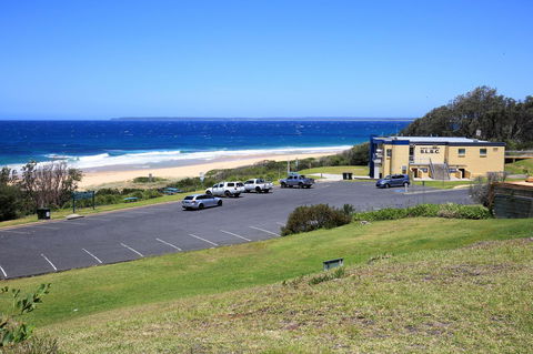 Glory @ Culburra - Absolute Beachfront - Pet & Family Friendly - Accommodation Asia 15