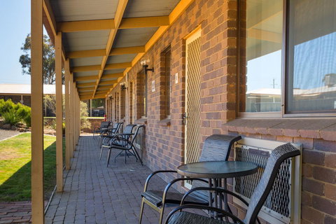 Corowa Bindaree Holiday Park - Accommodation Asia 12