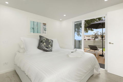 The Beach House North Wollongong - Accommodation Asia 12