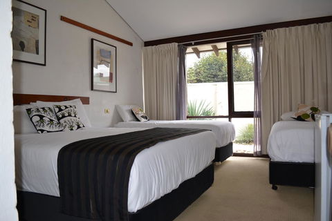 The Apple Inn - Accommodation Asia 13