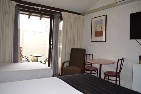 The Apple Inn - Accommodation Asia 17