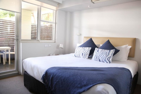 The Blenheim - Accommodation Guide 4