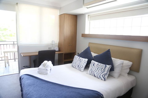 The Blenheim - Accommodation Guide 2