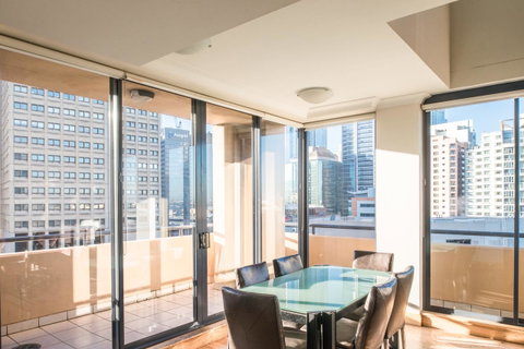 Seasons Harbour Plaza - Accommodation Guide 11