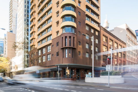 Seasons Harbour Plaza - Accommodation Guide 23