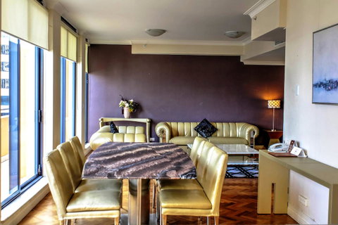 Seasons Harbour Plaza - Accommodation Guide 34