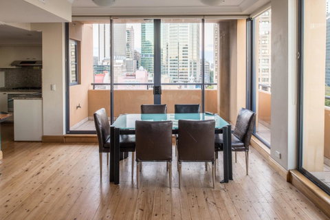 Seasons Harbour Plaza - Accommodation Guide 12