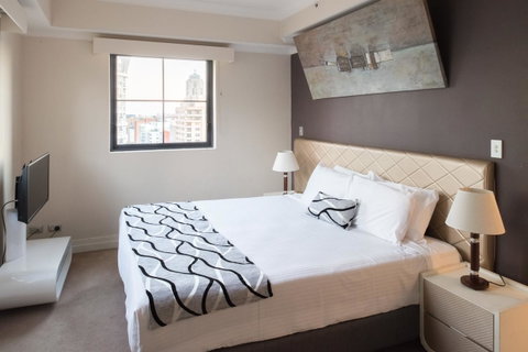 Seasons Harbour Plaza - Accommodation Guide 14