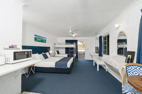 Wollongbar Motel - Accommodation Guide 18