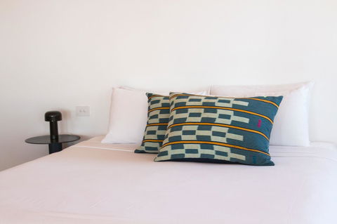 Beach Hotel Resort - Accommodation Guide 17