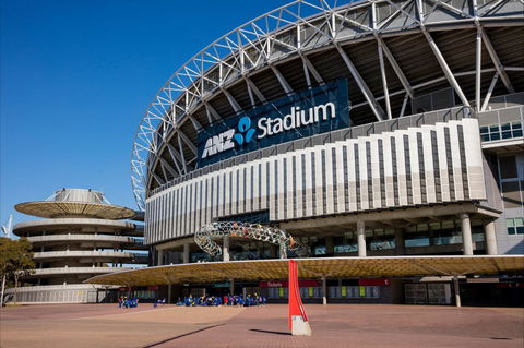 Stunning Views Sydney Olympic Park - Accommodation China 34