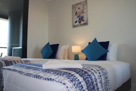 Stunning Views Sydney Olympic Park - Accommodation China 21