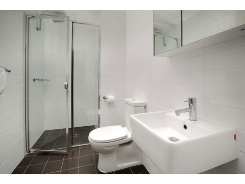 The Star Apartments - Accommodation Asia 26