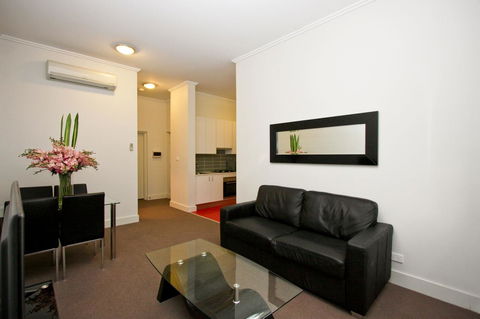 The Star Apartments - Accommodation Asia 6