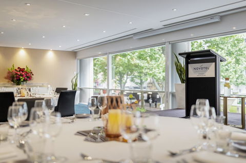 Novotel Sydney Darling Square - Accommodation Guide 24