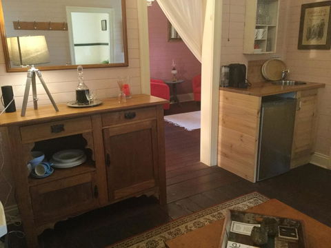 Arcadia - The Barn Cottage & Rosehill Cottage - Accommodation Asia 23