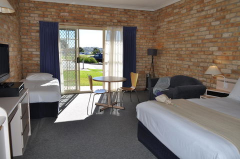 Mollymook Surfbeach Motel & Apartments - Accommodation Asia 1