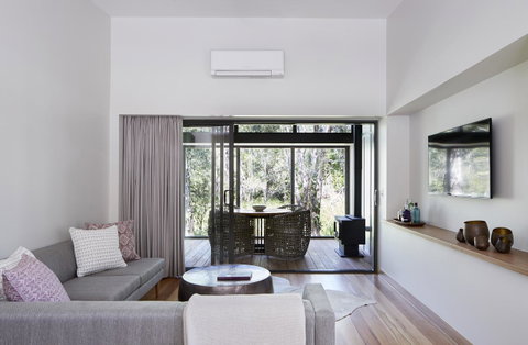 Elements Of Byron - Accommodation Guide 4