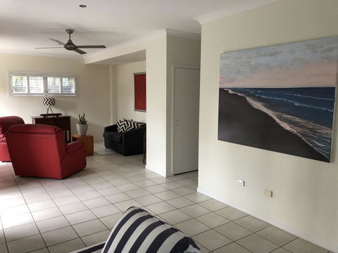 Suranadi Beach House 1 - Accommodation Guide 12