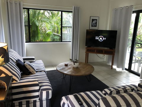 Suranadi Beach House 1 - Accommodation Guide 11